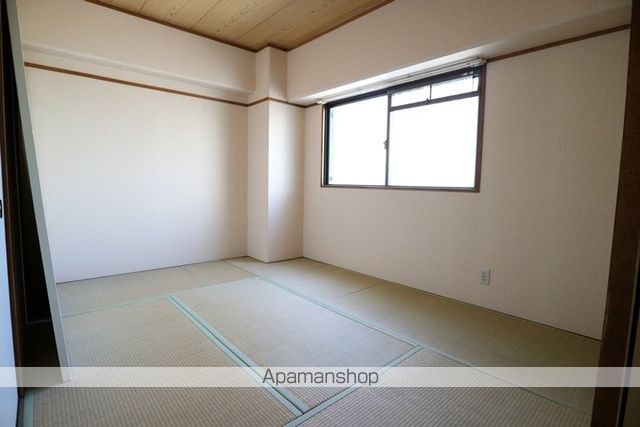 ハイツサニーサイドの内装写真