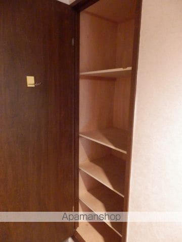 クラーク宮の森の内装写真