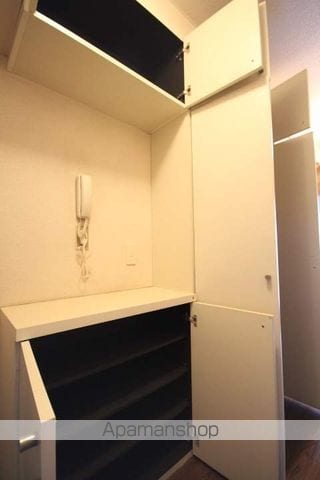 サンクレール岡本の内装写真