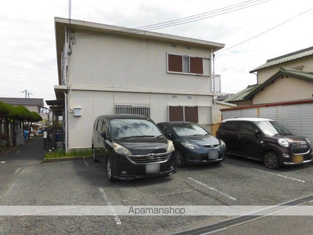 レジデンス冨山郡家の外観写真