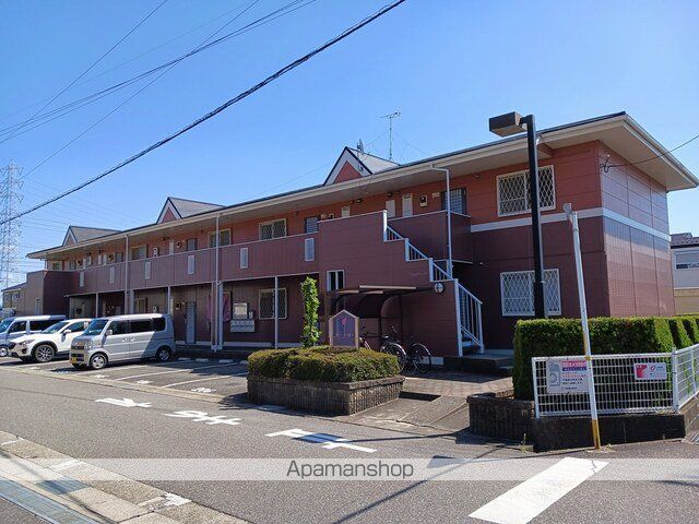 リバーシャローの外観写真