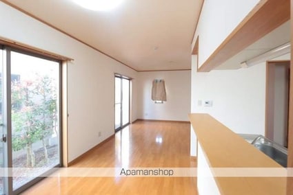 タウン湖北[3LDK/94.4m2]のリビング・居間