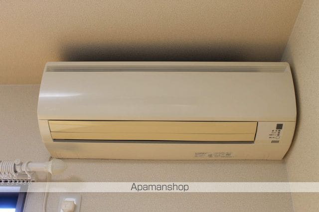 アンプルール リーブル ゴールドクレストの内装写真