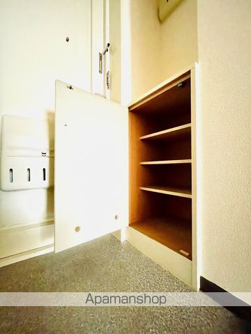 ファースト赤川の内装写真