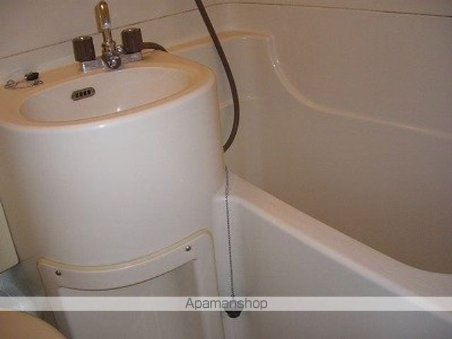 ベルゾーネ永和の内装写真