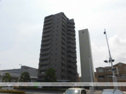 ロイヤルガーデン高知駅前[2LDK/61.29m2]の外観2