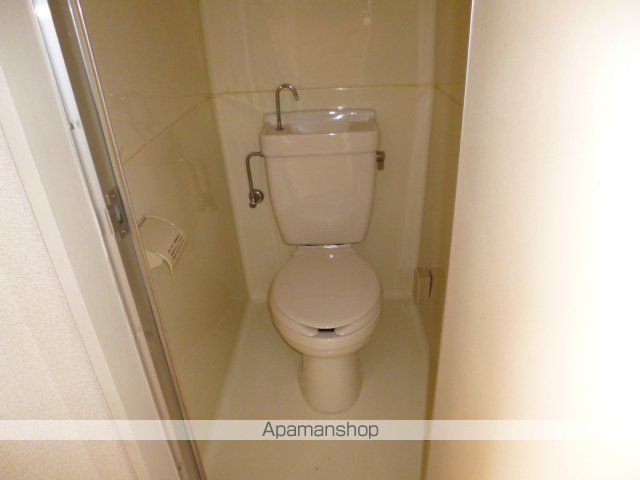 富山市 3階建 築34年の内装写真