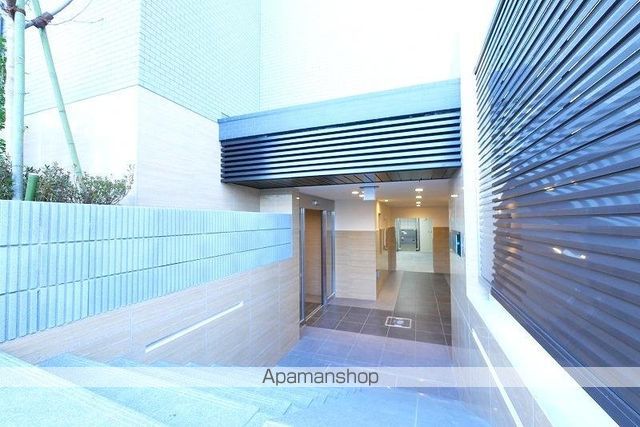 NーSTAGE稲城の玄関写真