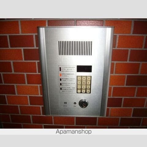 エンドレス三井南6条の玄関写真