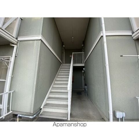 伊丹坂ハイツ 賃料減額しましたの内装写真