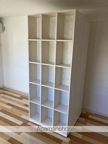 プレイズ レイの内装写真