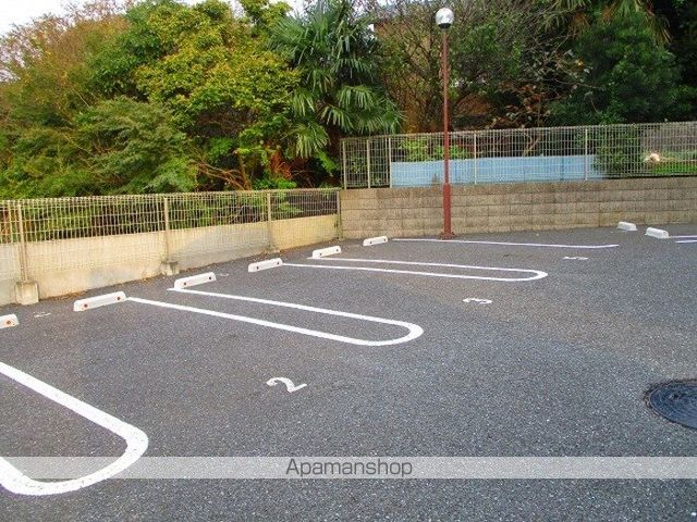 チェルニーのその他写真