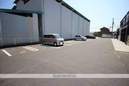 サクラーレ・アリエッタ[2LDK/51.14m2]の駐車場