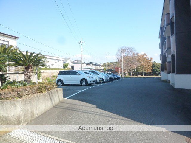 スカイコート高尾台の外観写真