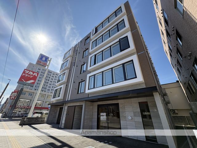 アルファスクエア南4西15の外観写真