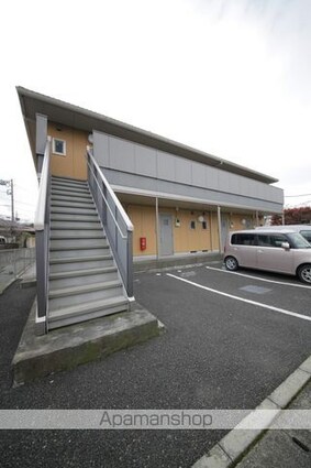 ロシュラヴァン[1K/28m2]のエントランス