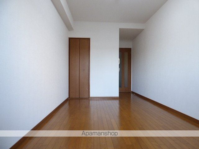 プレサンス新大阪の内装写真