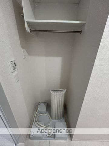 ラコルト板付の内装写真