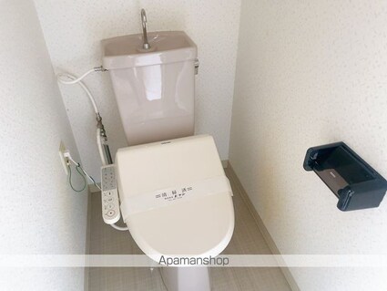 メゾン・ド・アーベリール[1R/30.4m2]のトイレ