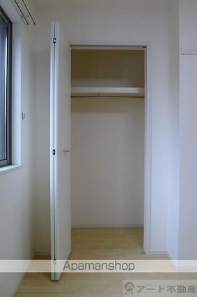愛媛県松山市和泉北３丁目[1LDK/32.44m2]の収納