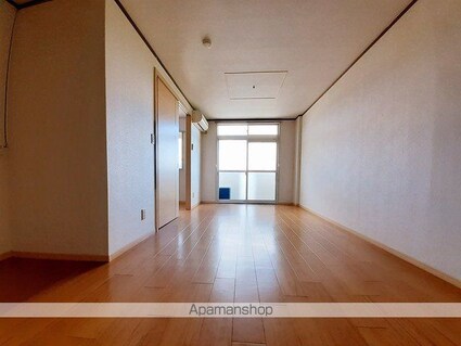 エルディム花水木東棟[1LDK/39.74m2]のリビング・居間1