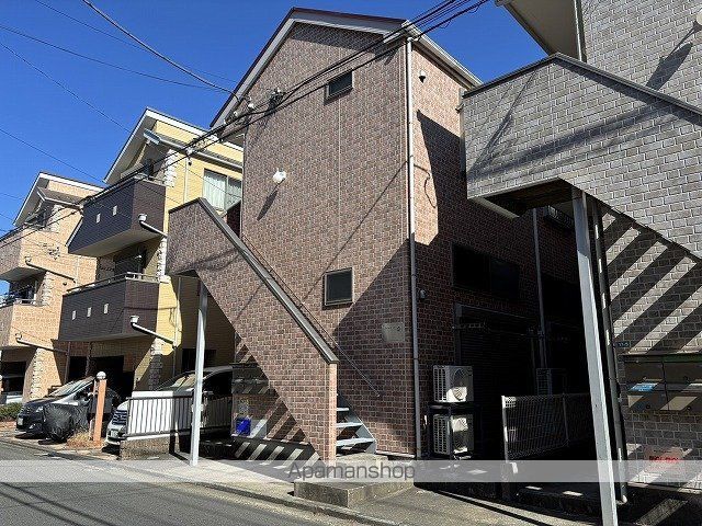 アンファンA棟の外観写真