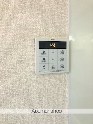サニーフラット　Ｗ[1LDK/35m2]の玄関