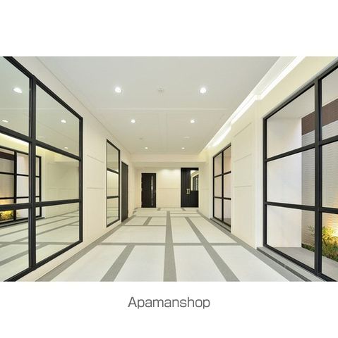 HALUWA芝公園の玄関写真