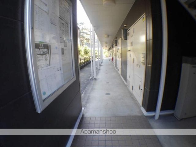 レオパレスアセイタールの玄関写真