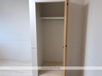 メゾン・ファヴール[2LDK/55.46m2]の収納