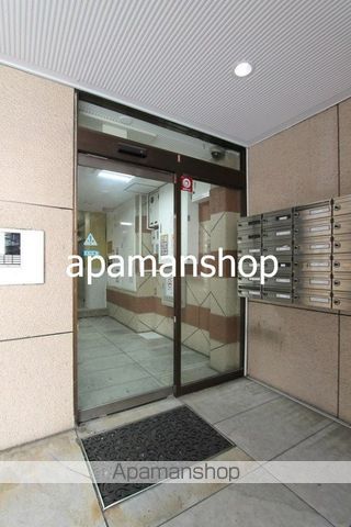 ラパンジール長堀の玄関写真