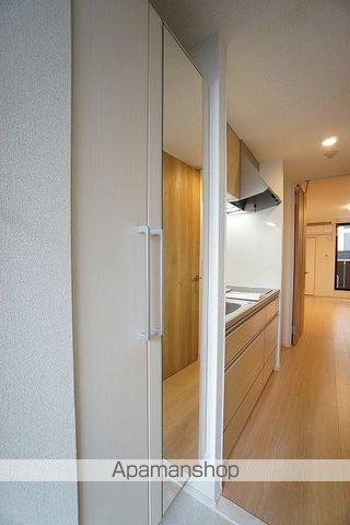 レジみん春日の内装写真