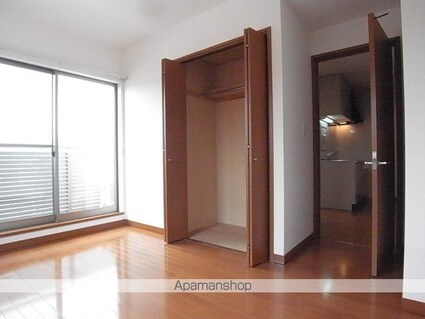 プリマヴェーラ狭間[2K/37.74m2]の収納