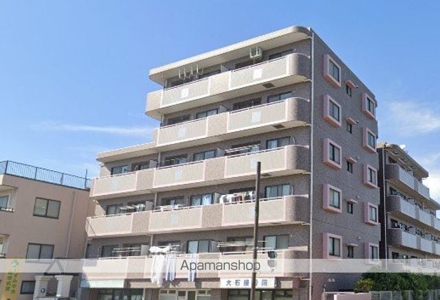 フェリースいずみ中央の外観写真