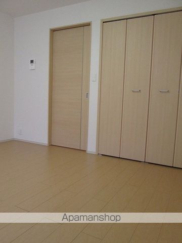 グランシャレー春日の内装写真