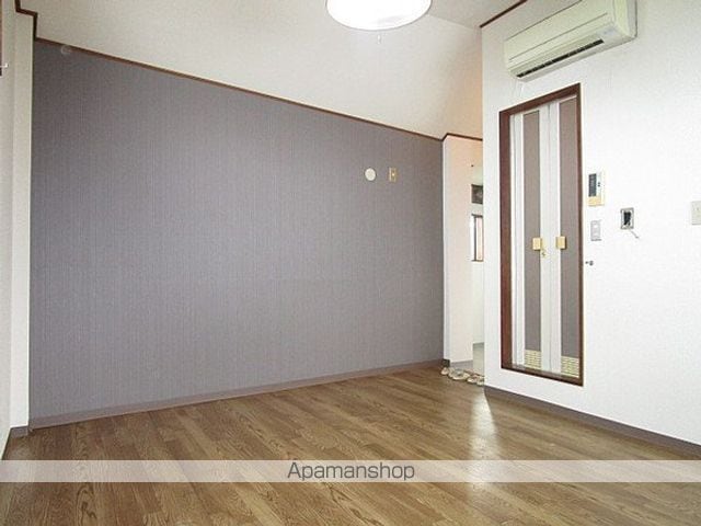 立京弐番館の内装写真