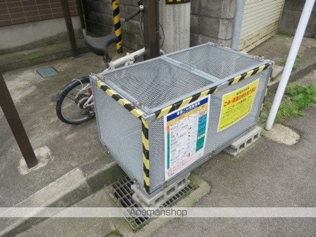 サムハウスの外観写真