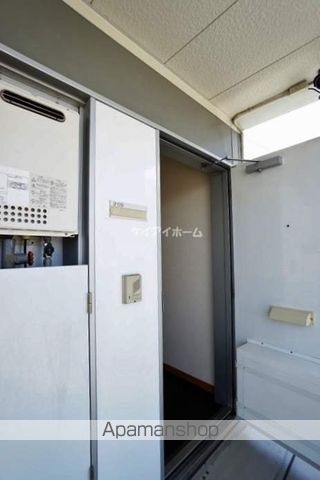 レオパレスサニーコート上東Bの外観写真