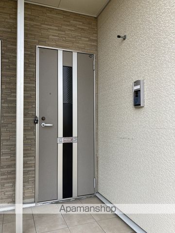 ソレイユベルの玄関写真
