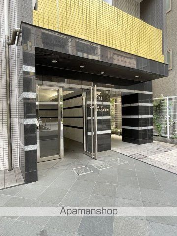 スカイコート武蔵小杉壱番館の玄関写真
