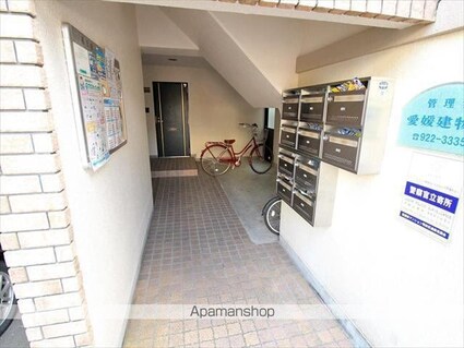 サンローズィア緑町[1K/30m2]のエントランス2