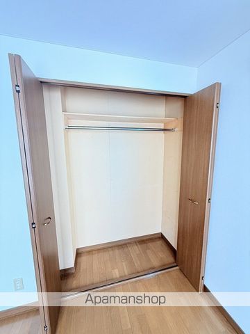 イーストコートIIIの内装写真