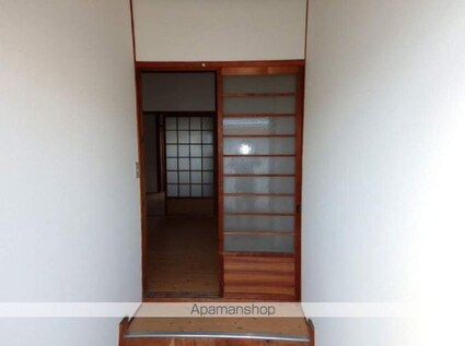有家住宅[2K/33m2]の玄関