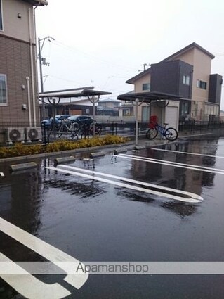 グランコート５１６　Ｂ[2LDK/52.83m2]の駐車場