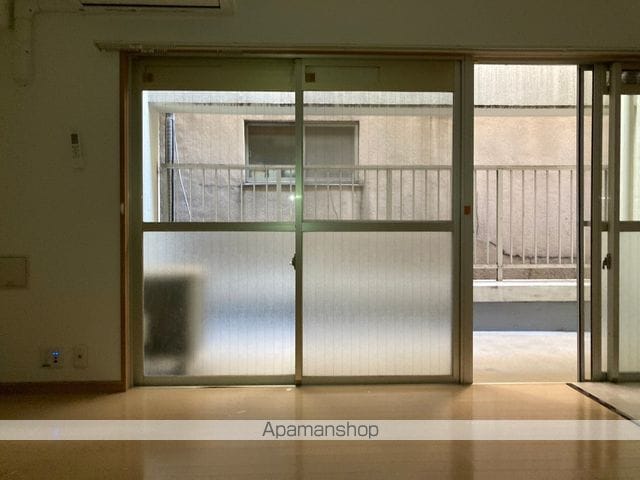 井原ビルの内装写真