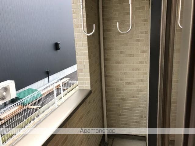 F’s rightの内装写真