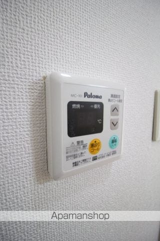 STATES MINAMI III番館Bの内装写真