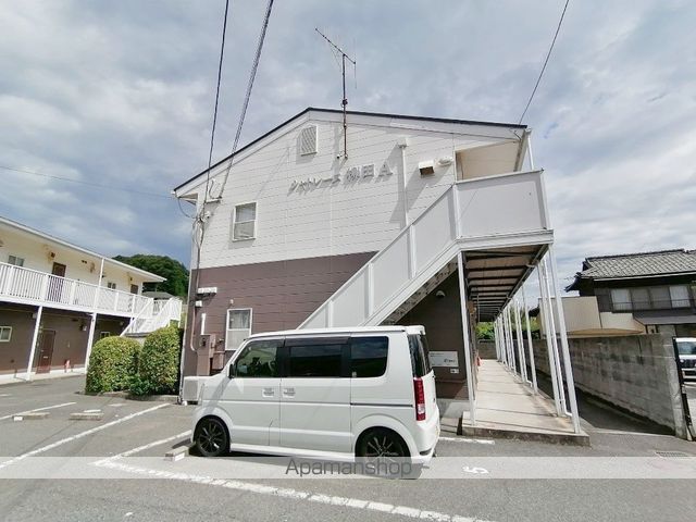 シャトレーヌ柳田Aの外観写真