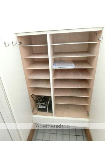 ホワイトヒルズの内装写真