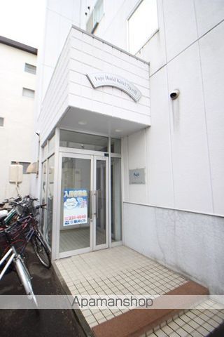 藤井ビル北17条の玄関写真